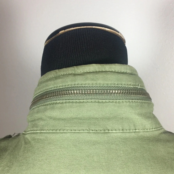 Cabi Utility Vest‎ - Picture 8 of 8